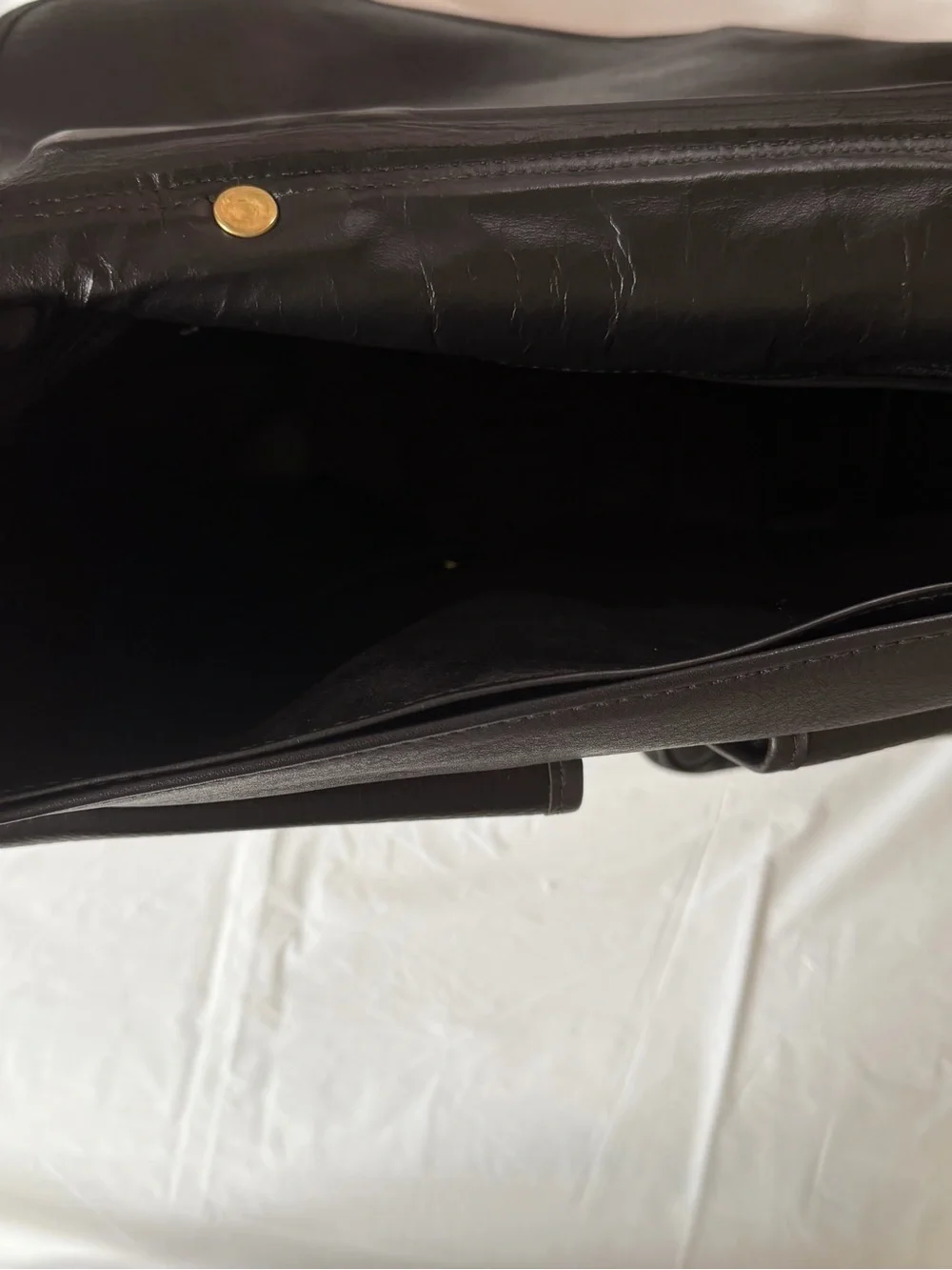 Vintage Village Tannery By Sevestet - Handcrafted Leather Bag (HEAVY) - Black